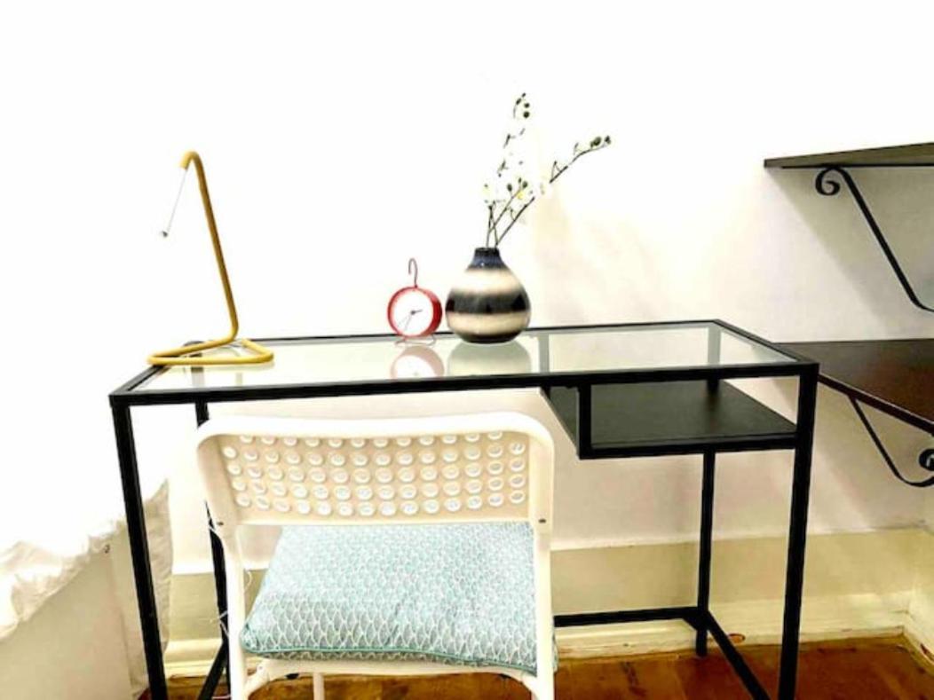 Romantic Chiado 7 -private Small Single With No Outside Window * Lisboa