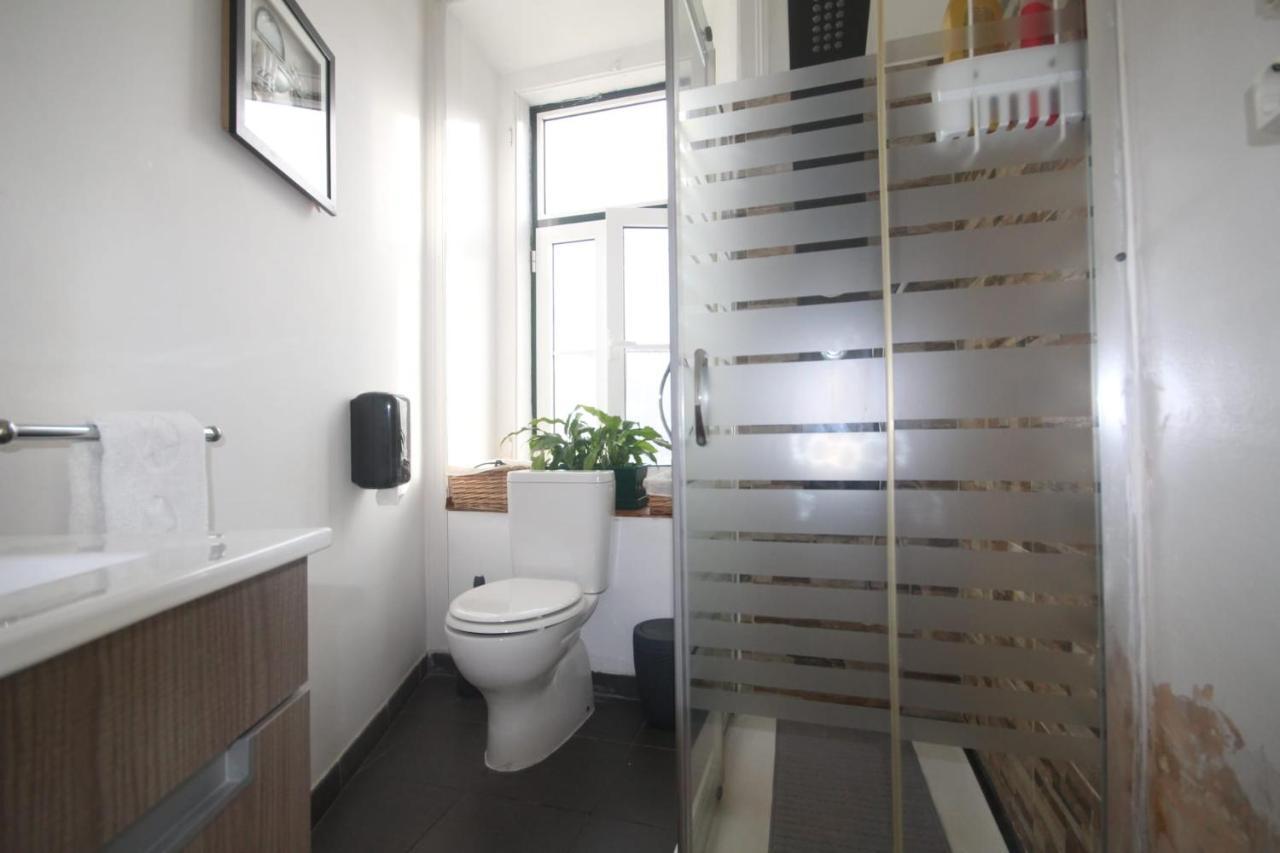 Romantic Chiado 7 -private Small Single With No Outside Window Lisboa
